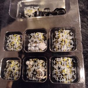 Black White Tweed Logo Print Luxury Press On Toe Nails  Square Salon Quality